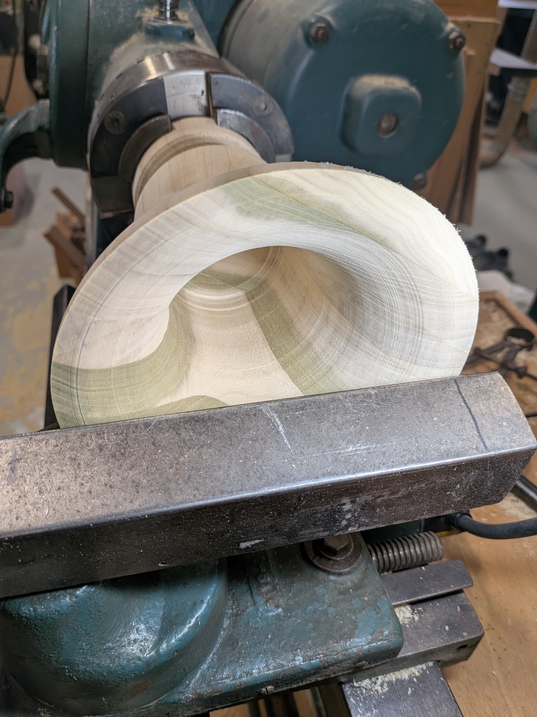 Turning the poplar on the lathe